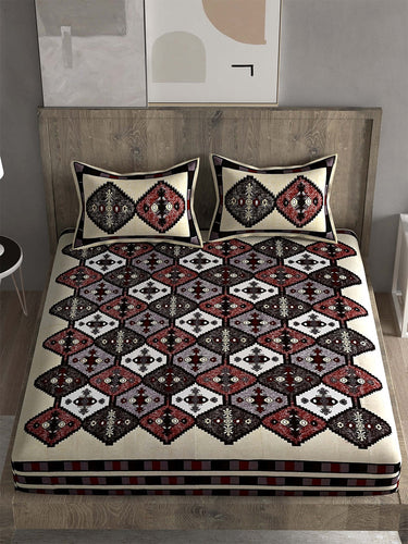 https://cdn.shopify.com/s/files/1/1857/6931/products/a240e7a2-711b-45ba-8b4e-b2215b4a2bcd1677833061150280TCExtraLargeCottonKingSizeBedsheetwith2PillowCoversFor10M2.jpg?v=1703241843